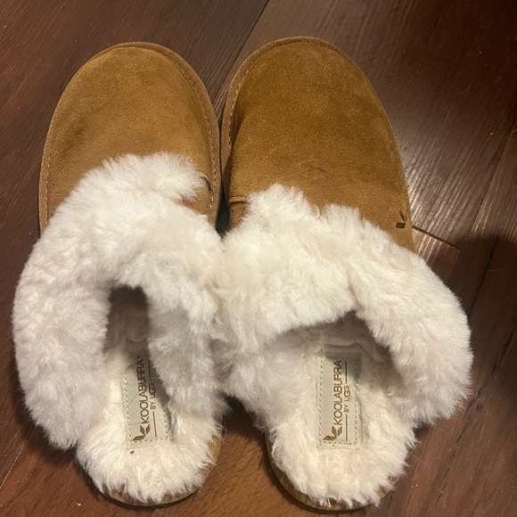 koolaburra ugg slippers - Picture 3 of 3